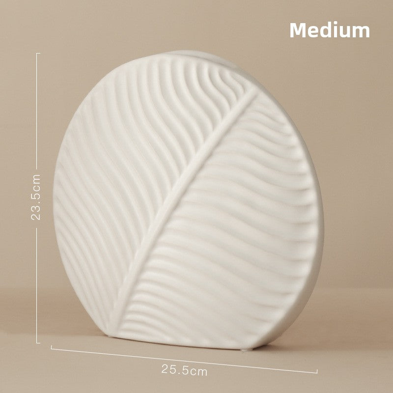 Sun Lake Supply Modern Leaf Ceramic Vase Nordic Sculptural White Flower Vase in Multiple Sizes
