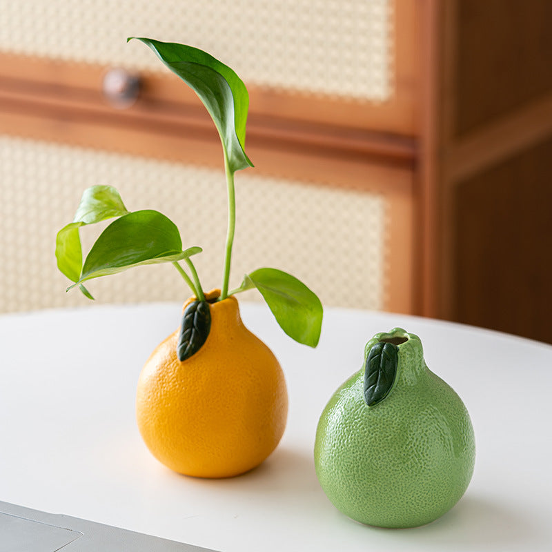 Sun Lake Supply 10cm Mini Ceramic Vase Fruit-Style Decorative Bud Vase for Shelf & Table Decor
