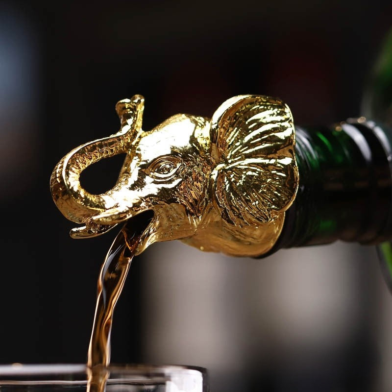Elephant pourer stopper, gold animal-head spout with large ears for wine bottles