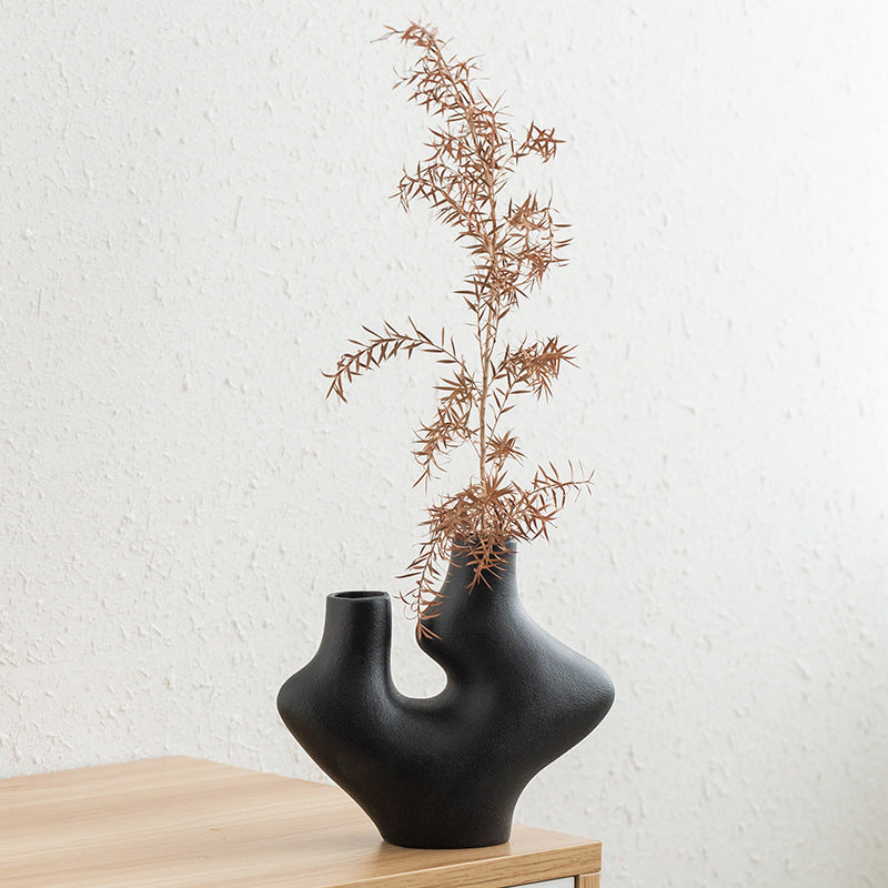 Abstract Sculptural Ceramic Vase – Modern Minimalist Decor (Obsidian Black or Ivory White)