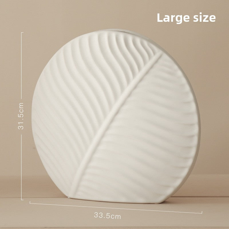 Sun Lake Supply Modern Leaf Ceramic Vase Nordic Sculptural White Flower Vase in Multiple Sizes