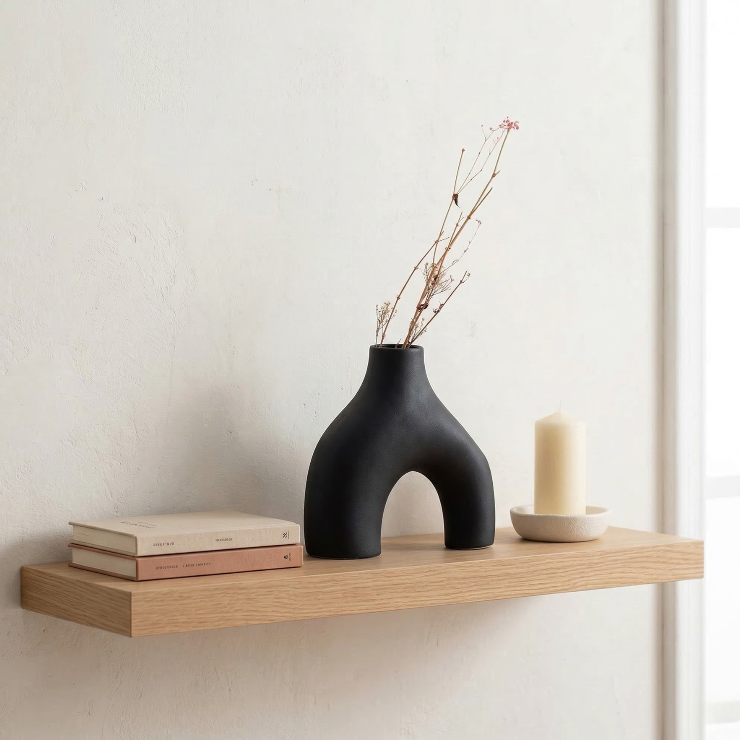 Abstract Arch Ceramic Vase – Modern Sculptural Flower Vase for Minimalist Home Decor (Two Colors)