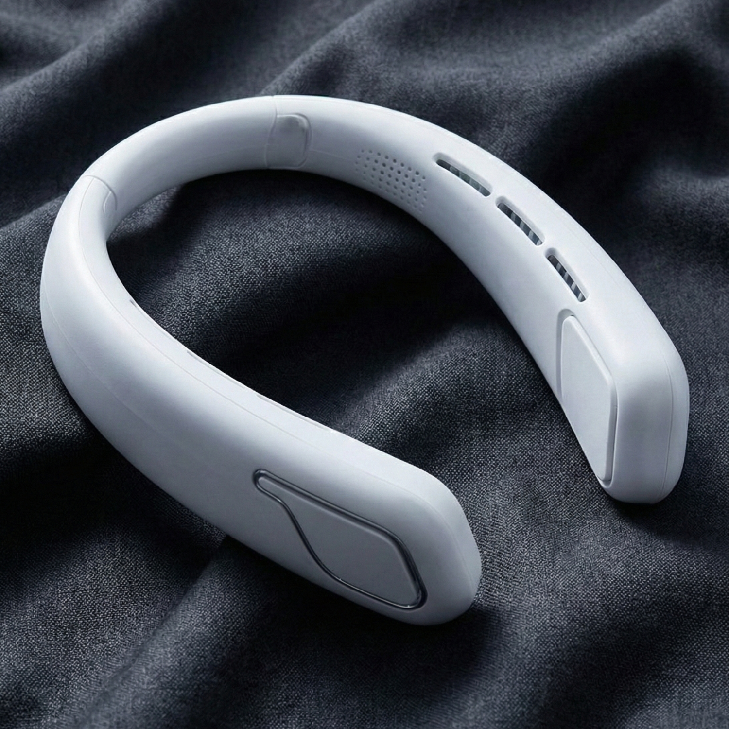 Bladeless Neck Fan, Hands-Free Portable Personal Fan with 3 Speeds, USB Rechargeable Quiet Cooling