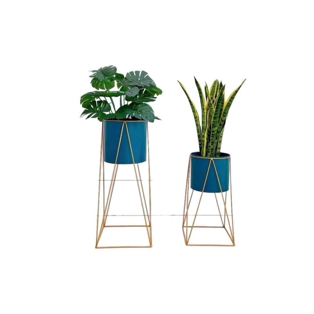 Sun Lake Supply Matching Gold Metal Plant Stand Set ? Sculptural Elevated Planters (2 Sizes)