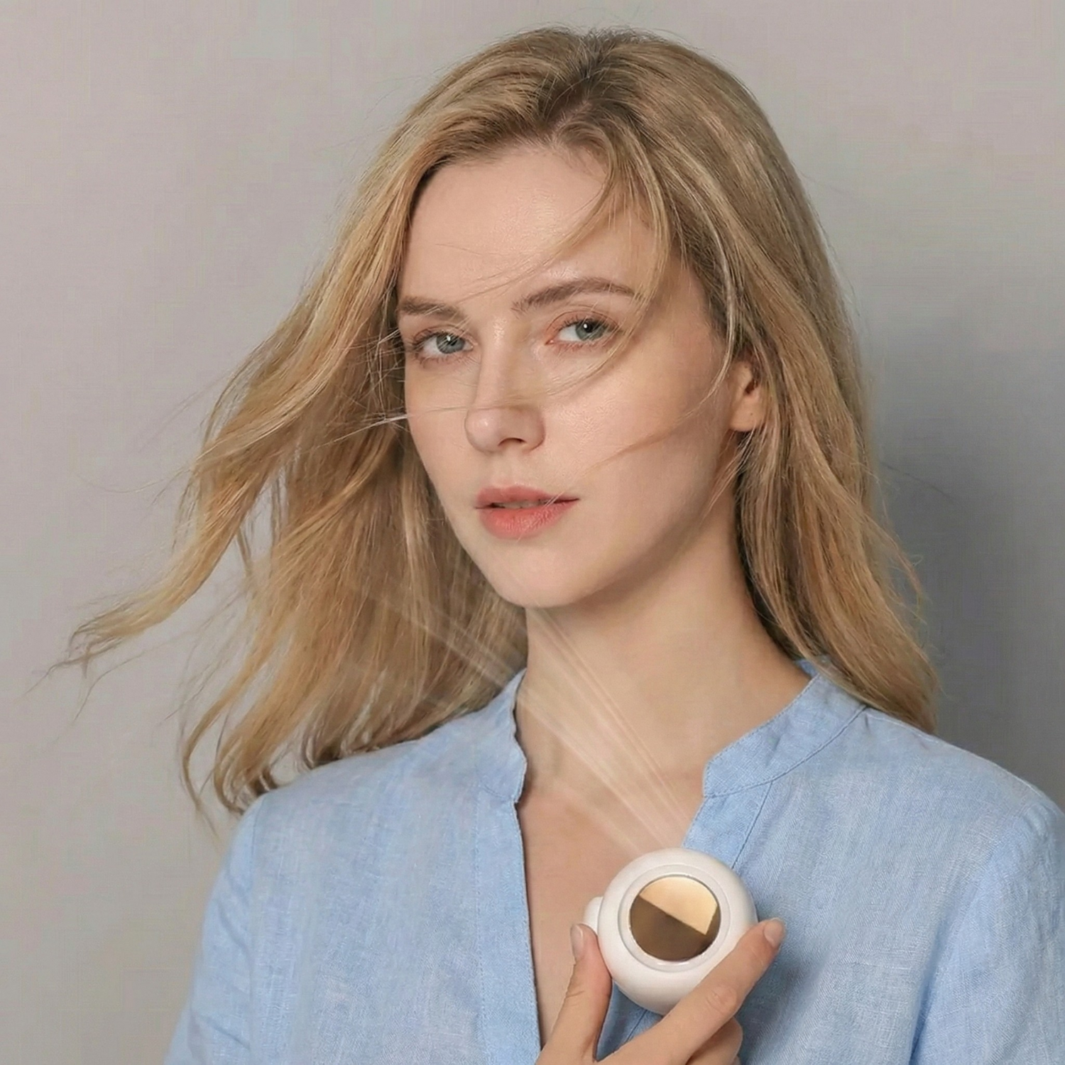 Bladeless Clip-On Neck Fan, USB Rechargeable Personal Cooling Fan with 3 Speeds