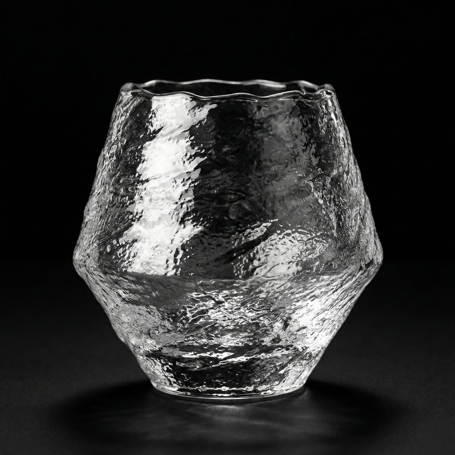 Hand-Blown Japanese Hammered Whiskey Glass – Glass Rock Tumbler for Bourbon, Scotch & Cocktails